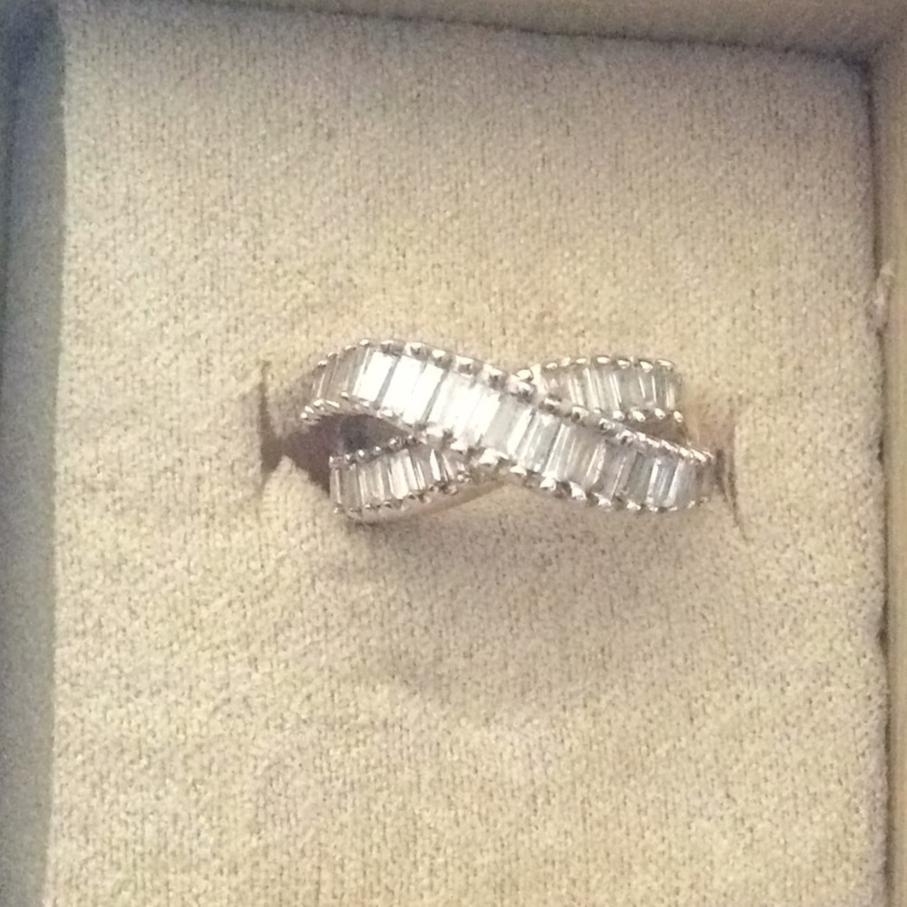 14K Gold Baguette Diamond Ring